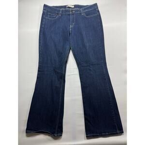 Levi's 518 Women's Super Low Bootcut Blue Denim Jeans - Size 17M (38x31.5)